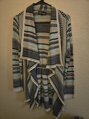 Absolutely Famous Draped Open-Front Cardigan — Mint, Navy & Cream